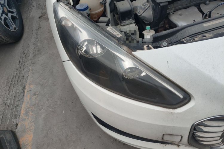 Used Peugeot 308 2013 1.6L Automatic Fashion Model Right Front Headlight
