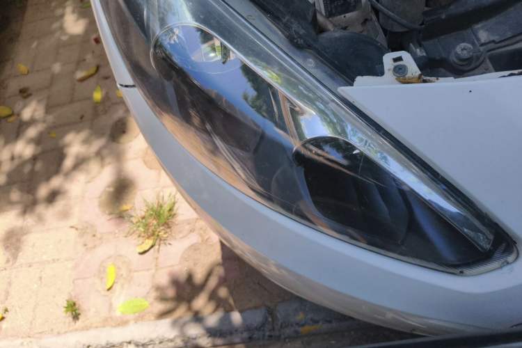 Used Peugeot 308 2013 1.6L Manual YouShang Model Right Front Headlight