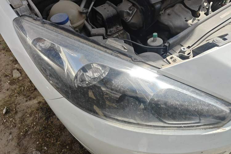 Used Peugeot 308 2013 1.6L Automatic YouShang Model Right Front Headlight