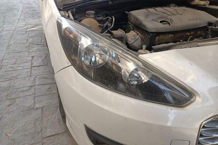 Used Peugeot 308 2013 1.6L Manual YouShang Model Right Front Headlight