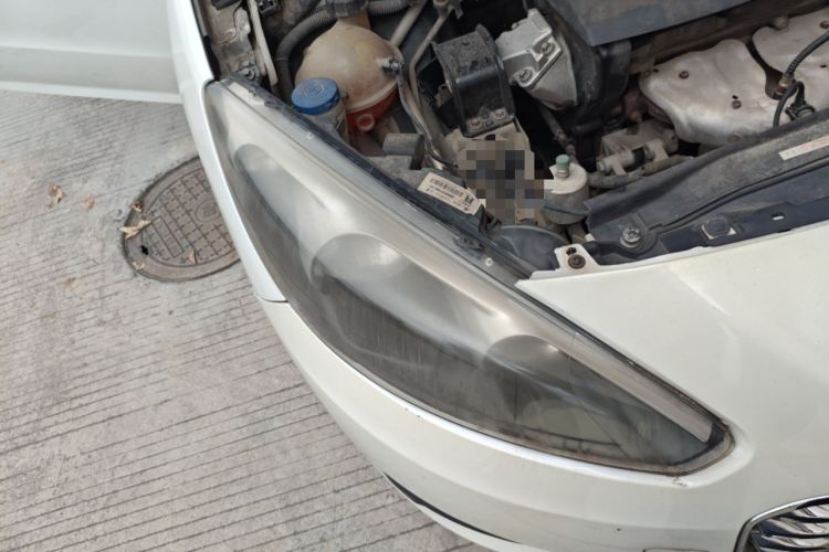 Used Peugeot 308 2013 1.6L Automatic YouShang Model Right Front Headlight