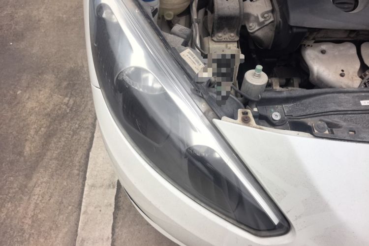 Used Peugeot 308 2013 1.6L Automatic Fashion Model Right Front Headlight