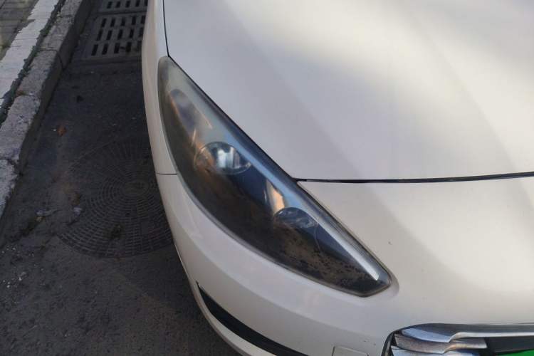 Used Peugeot 308 2013 1.6L Automatic YouShang Model Right Front Headlight