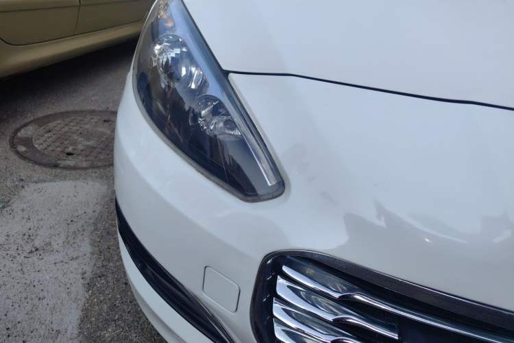 Used Peugeot 308 2013 1.6L Automatic YouShang Model Right Front Headlight