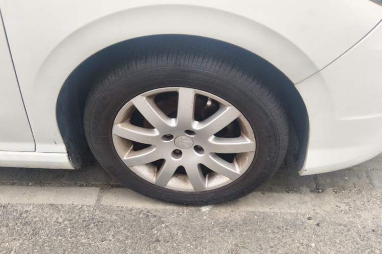 Used Peugeot 308 2013 1.6L Manual YouShang Model Right Front Wheel Hub