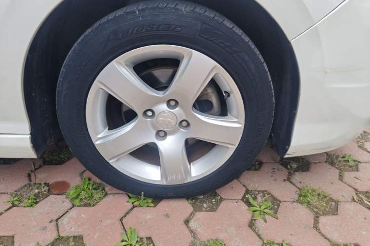 Used Peugeot 308 2013 1.6L Automatic YouShang Model Right Front Wheel Hub