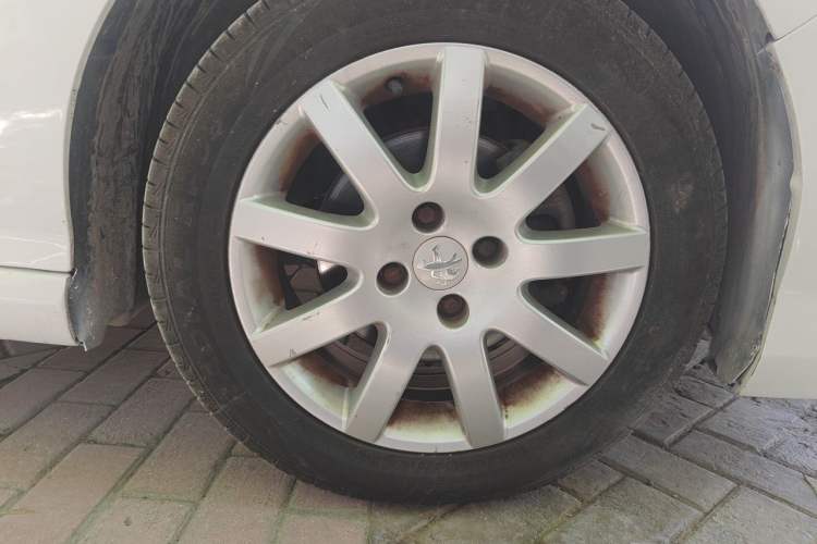 Used Peugeot 308 2013 1.6L Automatic YouShang Model Right Front Wheel Hub