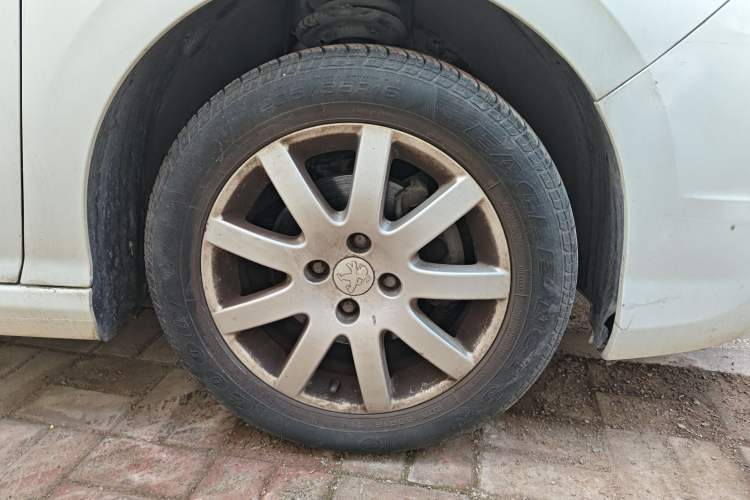 Used Peugeot 308 2013 1.6L Automatic YouShang Model Right Front Wheel Hub