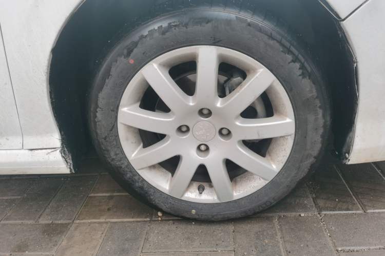 Used Peugeot 308 2013 1.6L Manual Fashion Model Right Front Wheel Hub