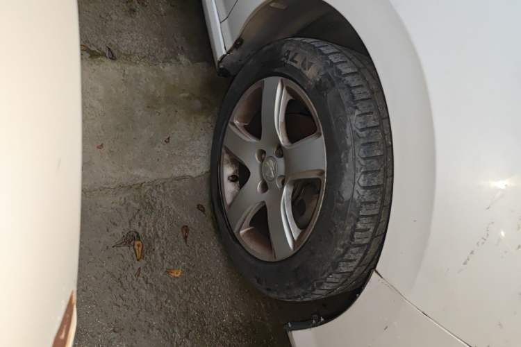 Used Peugeot 308 2013 1.6L Automatic YouShang Model Right Front Wheel Hub