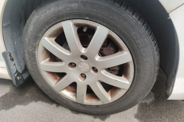 Used Peugeot 308 2013 1.6L Automatic YouShang Model Right Front Wheel Hub