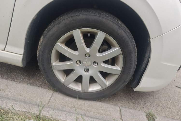 Used Peugeot 308 2013 1.6L Manual YouShang Model Right Front Wheel Hub