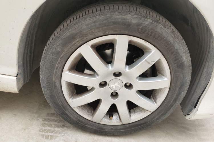 Used Peugeot 308 2013 1.6L Manual Fashion Model Right Front Wheel Hub