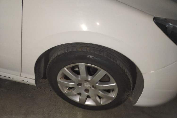 Used Peugeot 308 2013 1.6L Manual YouShang Model CNG Right Front Wheel Hub
