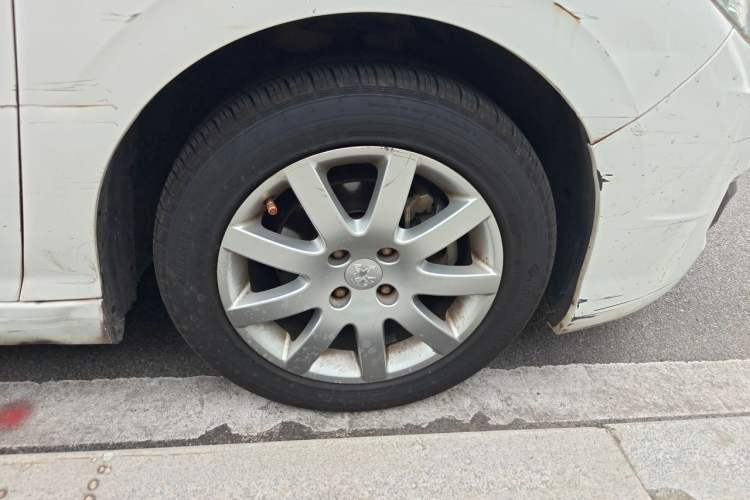 Used Peugeot 308 2013 1.6L Manual YouShang Model Right Front Wheel Hub