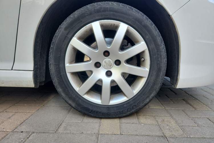 Used Peugeot 308 2013 1.6L Manual YouShang Model Right Front Wheel Hub
