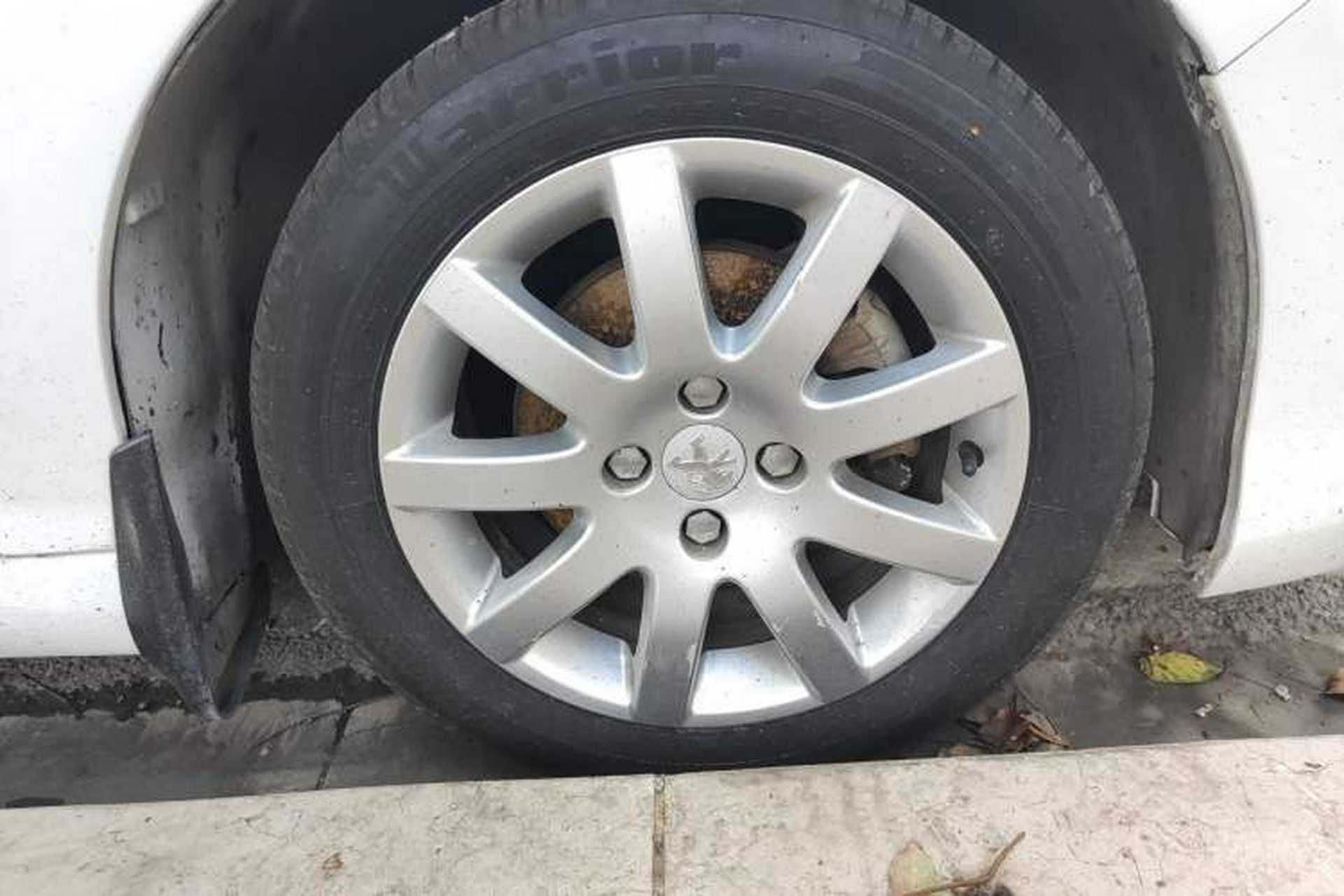 Used Peugeot 308 2013 1.6L Manual YouShang Model Right Front Wheel Hub