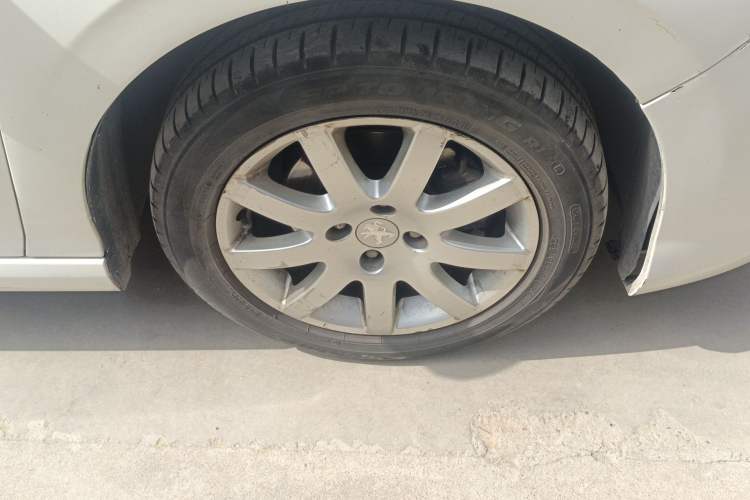 Used Peugeot 308 2013 1.6L Manual Fashion Model Right Front Wheel Hub