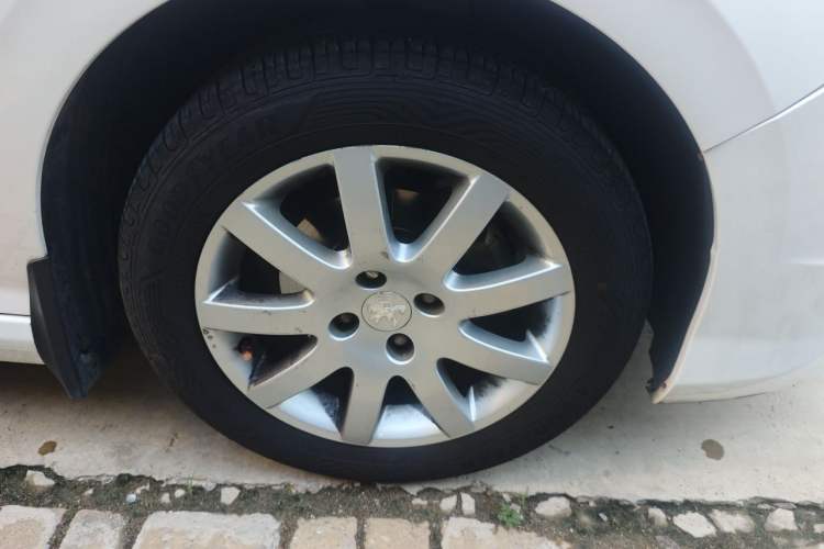 Used Peugeot 308 2013 1.6L Manual Fashion Model Right Front Wheel Hub