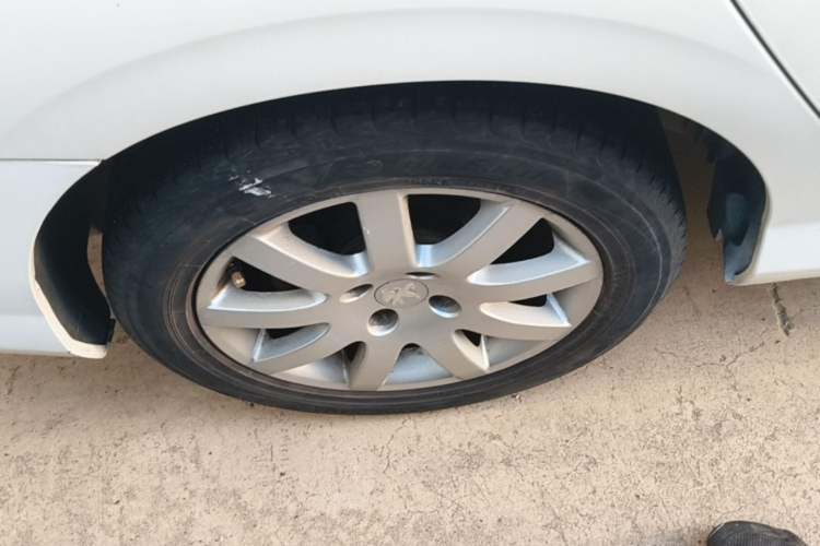 Used Peugeot 308 2013 1.6L Automatic YouShang Model Right Rear Wheel Hub