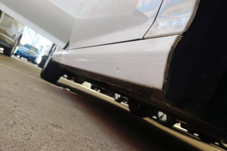 Used Peugeot 308 2013 1.6L Automatic YouShang Model Right Side Sill