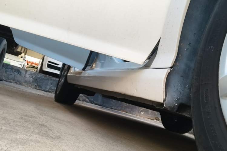 Used Peugeot 308 2013 1.6L Automatic YouShang Model Right Side Sill