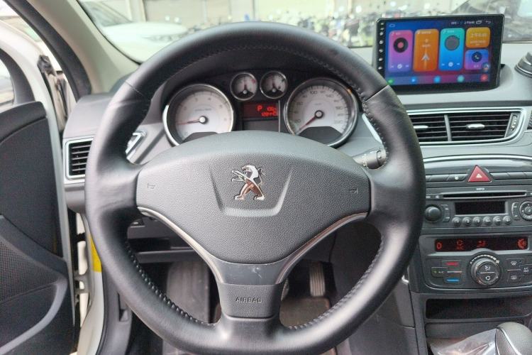 Used Peugeot 308 2013 1.6L Automatic Fashion Model Steering Wheel
