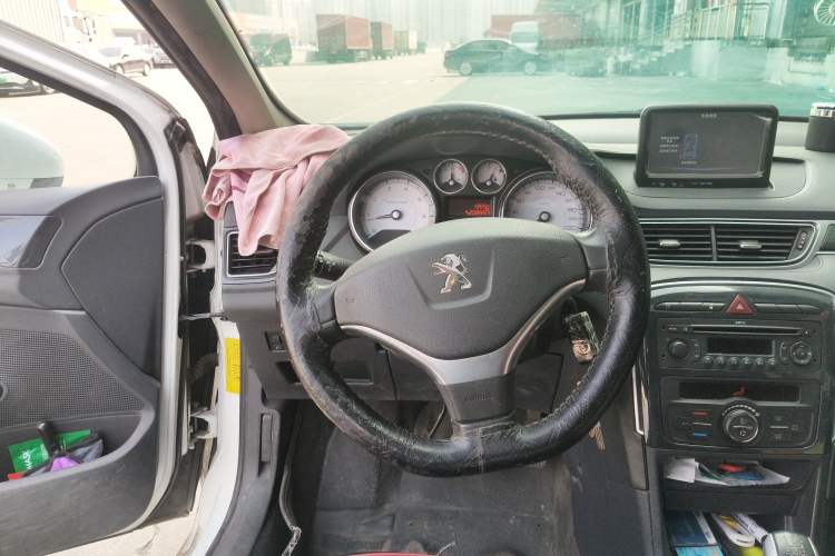 Used Peugeot 308 2013 1.6L Manual YouShang Model Steering Wheel