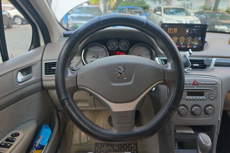 Used Peugeot 308 2013 1.6L Automatic YouShang Model Steering Wheel