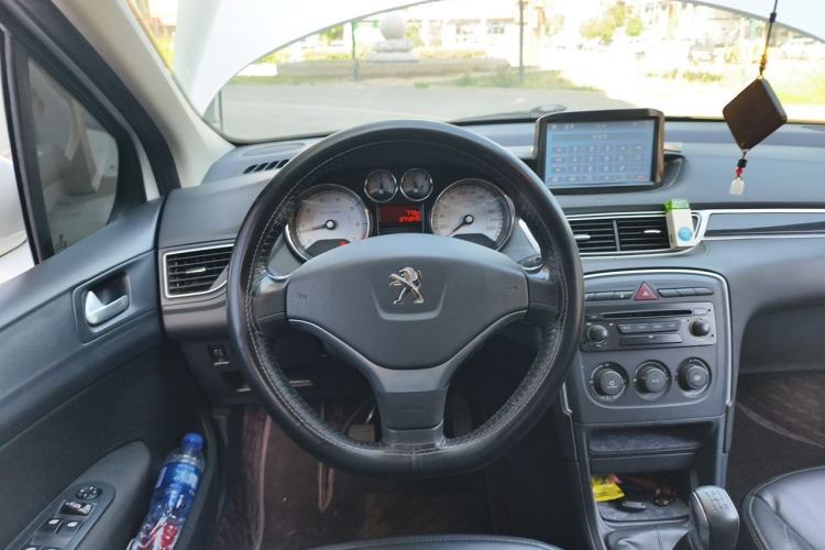 Used Peugeot 308 2013 1.6L Manual YouShang Model Steering Wheel