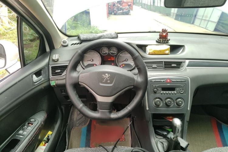 Used Peugeot 308 2013 1.6L Manual YouShang Model Steering Wheel