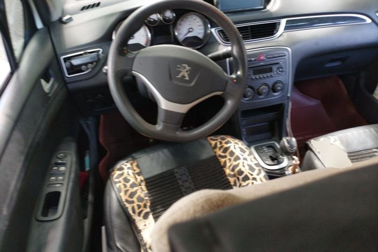 Used Peugeot 308 2013 1.6L Automatic YouShang Model Steering Wheel