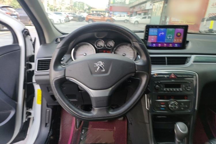 Used Peugeot 308 2013 1.6L Automatic YouShang Model Steering Wheel