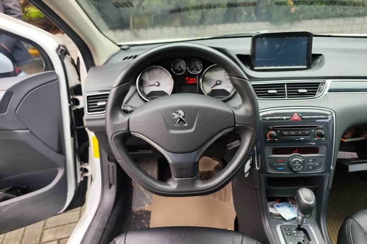 Used Peugeot 308 2013 1.6L Automatic Fashion Model Steering Wheel