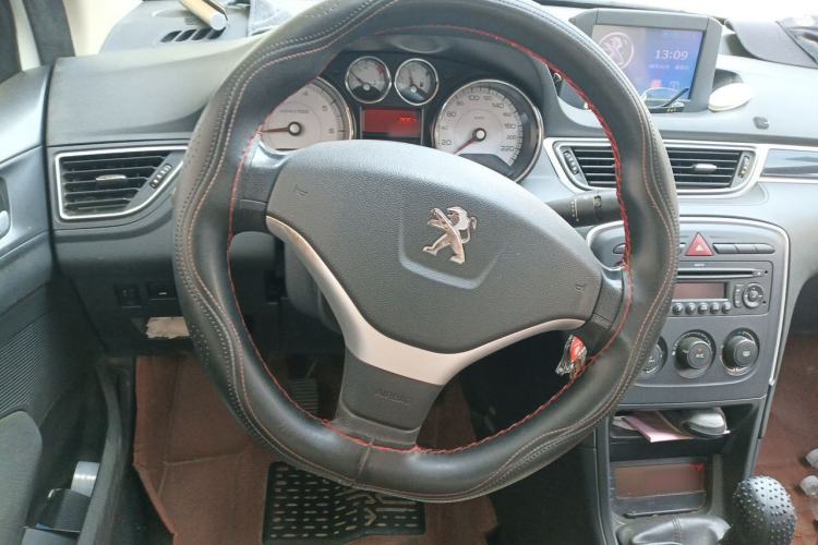 Used Peugeot 308 2013 1.6L Manual YouShang Model Steering Wheel