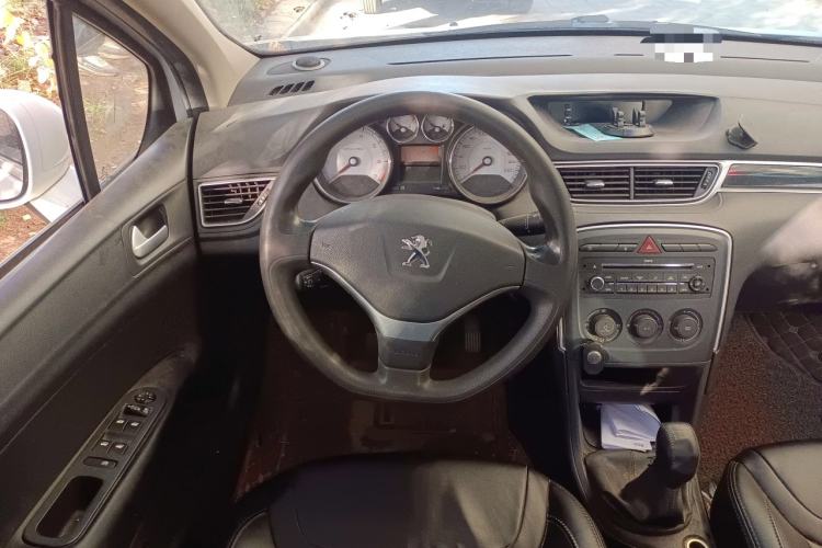 Used Peugeot 308 2013 1.6L Manual YouShang Model Steering Wheel