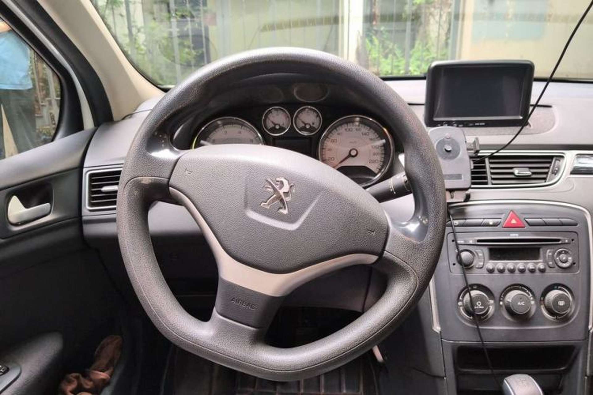Used Peugeot 308 2013 1.6L Manual YouShang Model Steering Wheel