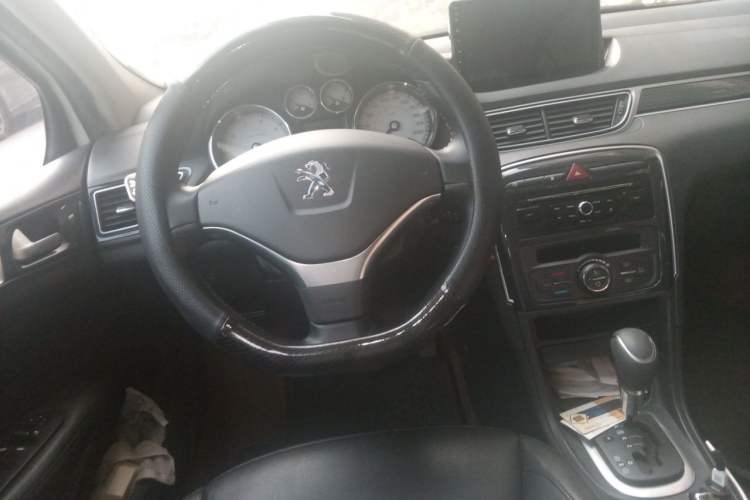 Used Peugeot 308 2013 1.6L Automatic Fashion Model Steering Wheel