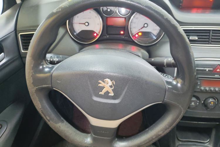 Used Peugeot 308 2013 1.6L Manual YouShang Model Steering Wheel
