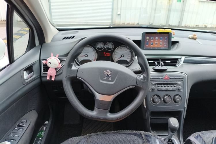 Used Peugeot 308 2013 1.6L Automatic YouShang Model Steering Wheel
