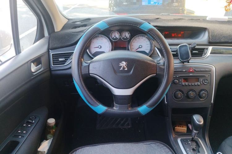Used Peugeot 308 2013 1.6L Automatic YouShang Model Steering Wheel