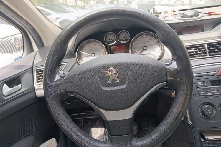 Used Peugeot 308 2013 1.6L Automatic YouShang Model Steering Wheel