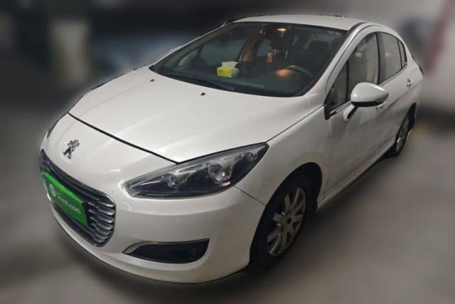 Ojetý Peugeot 308 2013 1.6L Automatic YouShang Model