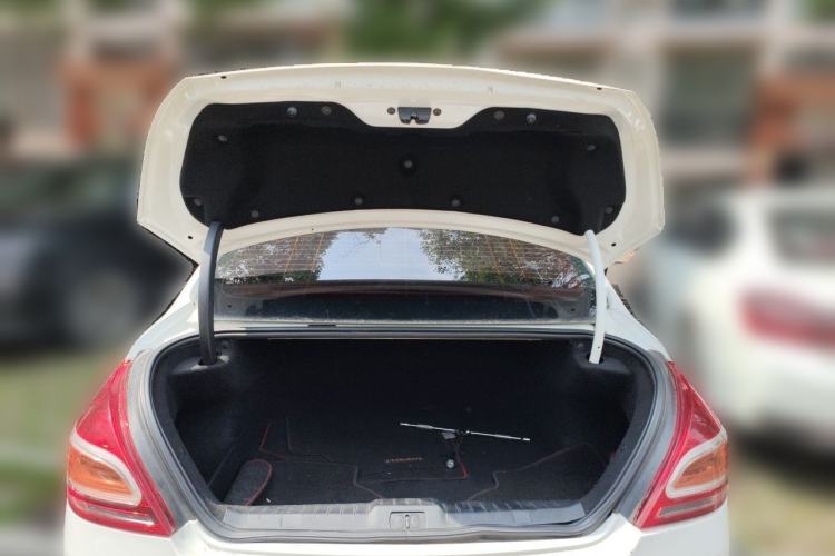 Used Peugeot 308 2013 1.6L Automatic Fashion Model Trunk