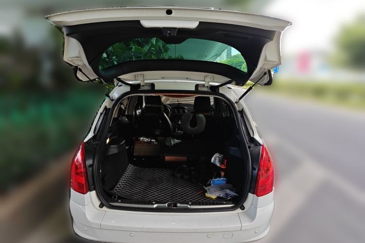 Used Peugeot 308 2013 1.6T SW Fashion Edition Trunk