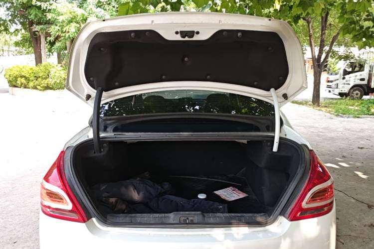 Used Peugeot 308 2013 1.6L Automatic YouShang Model Trunk