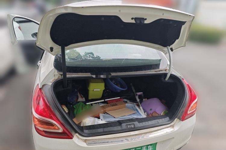 Used Peugeot 308 2013 1.6L Manual YouShang Model Trunk