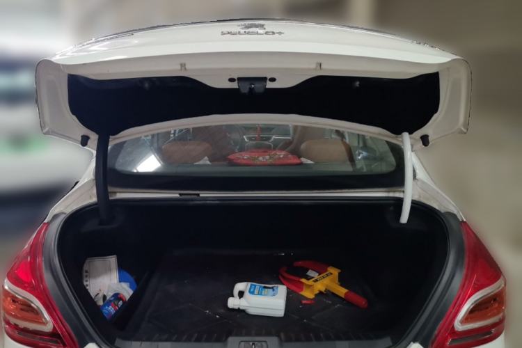 Used Peugeot 308 2013 1.6L Manual YouShang Model Trunk