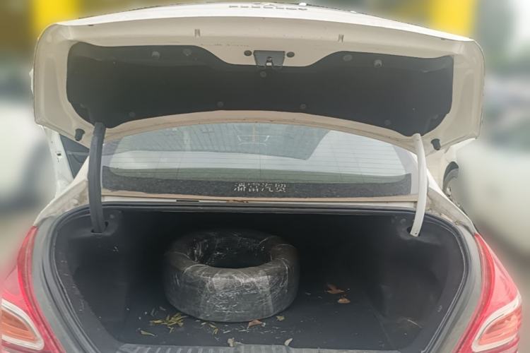 Used Peugeot 308 2013 1.6L Manual YouShang Model Trunk