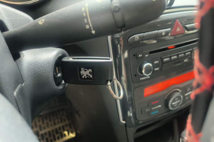 Used Peugeot 308 2013 1.6L Automatic Fashion Model Vehicle Key
